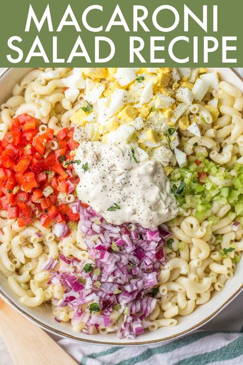 Pasta Salad Recipes Mayo Based, Macaron Salad Recipes, Pasta Salad With Mayo Dressing, Vegetarian Macaroni Salad, Macaroni Salad No Mayonnaise, Pasta Salad Mayo Dressing, Mayonnaise Based Pasta Salad, Creamy Pasta Salad Recipes With Mayo, Macronie Salad With Mayo