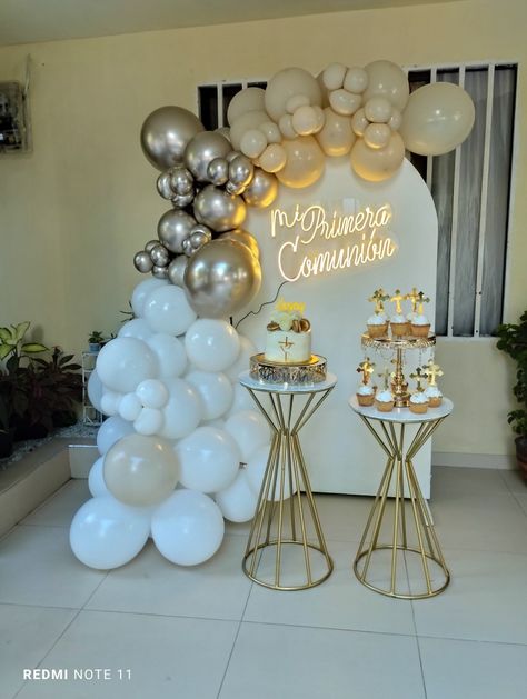 Ballon Diy, Decoration Communion, Recuerdos Primera Comunion Ideas, Dedication Ideas, First Communion Cake, First Communion Decorations, Communion Decorations, Birthday Ideas For Her, Purple Birthday