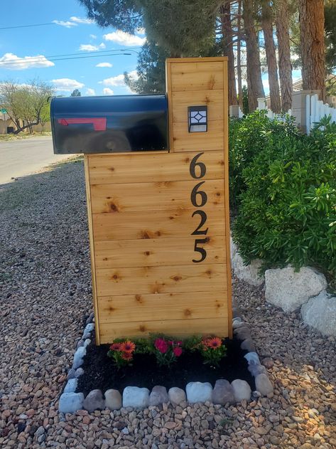 Farmhouse Mailbox with solar lights Mailbox Farmhouse, Farm Style Mailboxes, Rustic Mailboxes Wood, Mail Box Ideas, Country Mailbox Ideas Wood, Farmhouse Mailboxes, Dcorative Mailbox Signs, Handcrafted Wood, Mailbox