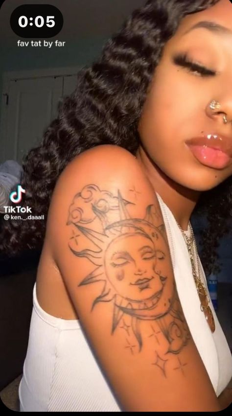 Red Ink On Dark Skin, Dark Skin Tattoos Women, Red Ink Tattoos On Dark Skin, Red Tattoos On Dark Skin, Tattoos On Dark Skin Women, Tattoo Ideas Dark Skin, 1999 Tattoo, 888 Tattoo, Cute Shoulder Tattoos