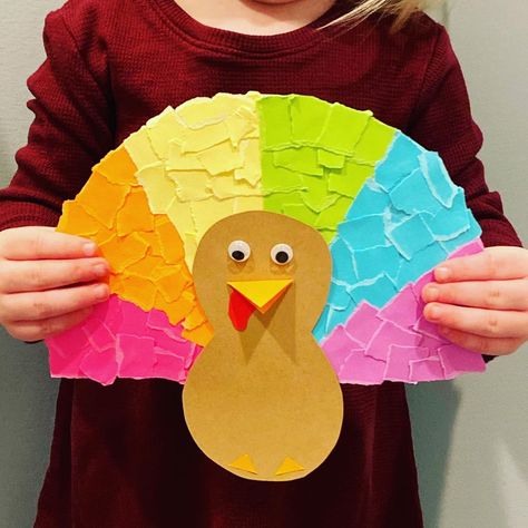 Torn Paper Craft, November Classroom, Adaptive Art, Paper Turkey, Turkey Crafts, Fall School, Classroom Art Projects, Classroom Art, Winter Preschool