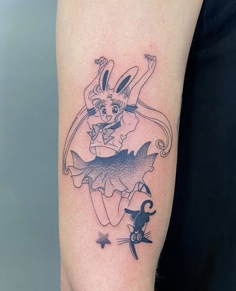 Usagi Tattoo, Sailor Moon And Luna, Tattoo Fixes, Luna Tattoo, Sailor Moon Tattoo, Sailor Moon Usagi, Cute Little Tattoos, Tattoo Apprentice, Great Tattoos