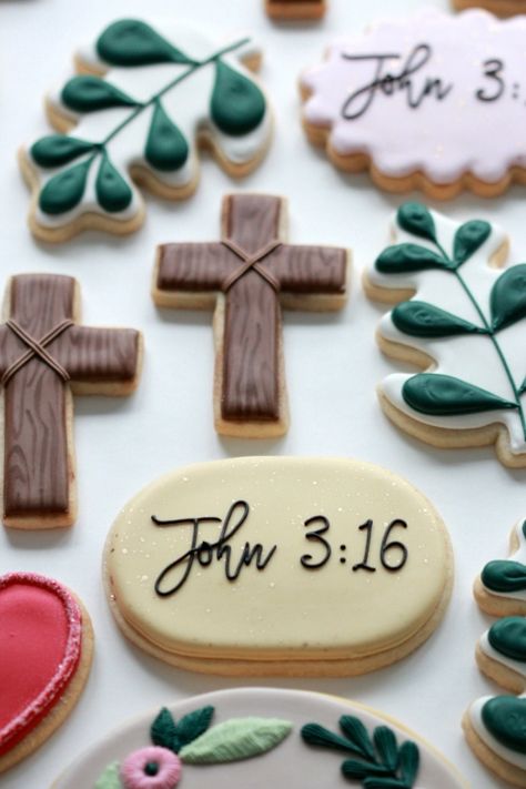 For God so Loved the World Resurrection Sunday Desserts, Easter Cookie Ideas, Christian Sugar Cookies, Christian Easter Cookies Decorated, Easter Cookies Christian, Easter Cross Cookies, Easter Cookie, Christian Christmas Sugar Cookies, Cross Cookies Decorated