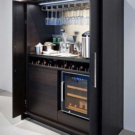 Poggenpohl Kitchens | Searle & Taylor Kitchens in Hampshire and London Bar Cabinet Design, See Food, Kitchen Bar Design, Home Bar Areas, Home Bar Cabinet, Home Bar Rooms, Modern Home Bar, Desain Pantry, Home Bar Design