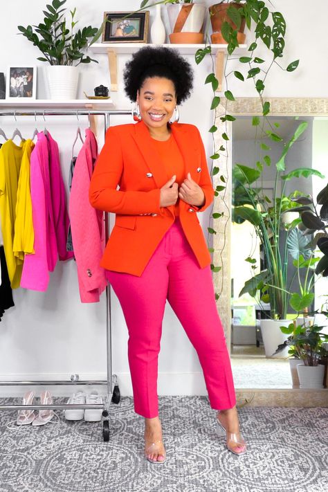 1 Year of Outfits Colorblock Outfits, Workouts Videos, Brunch Parties, Colorful Closet, Elegantes Business Outfit, Dramatic Fashion, Work Fits, Color Blocking Outfits, Look Plus Size