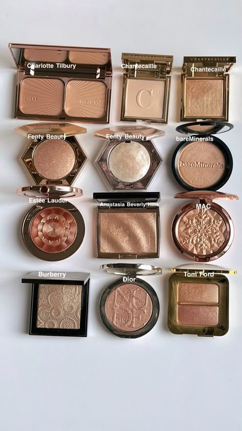 Luxury Make Up Aesthetic, Makeup Products Highlight, Aesthetic Highlighter Makeup, Luxury Makeup Brands, Highlighter Charlotte Tilbury, Charlotte Tilbury Makeup Products, Pretty Makeup Packaging, Gold Makeup Products, Gold Highlighter Makeup