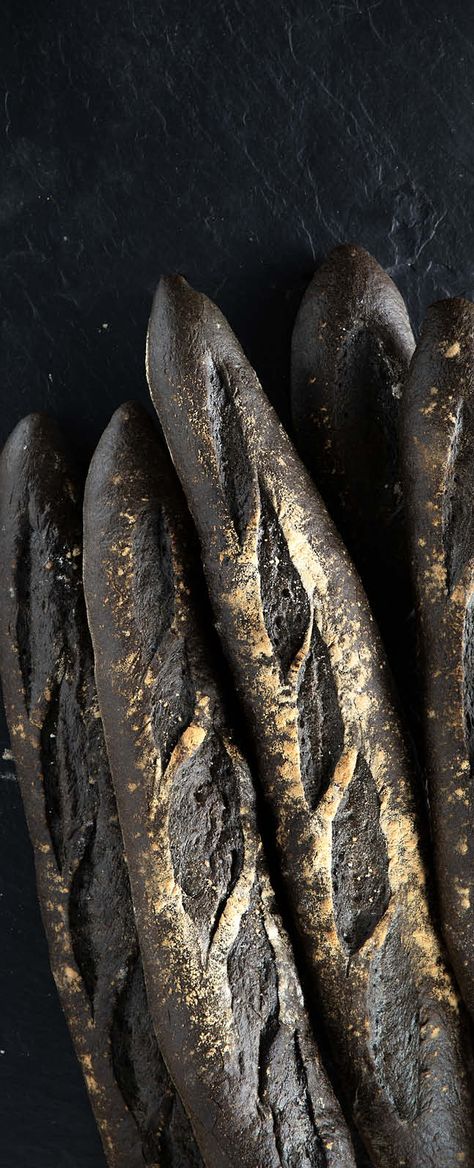 Baguette Noire is our take on the French recipe, Pain au Charbon. This charcoal infused artisan bread is made fresh and is meticulously crafted by our skilled DLM bakers. French Recipe, Bakery Food, Food Stories, Artisan Bread, French Food, Bread, Paris, White, Baguette