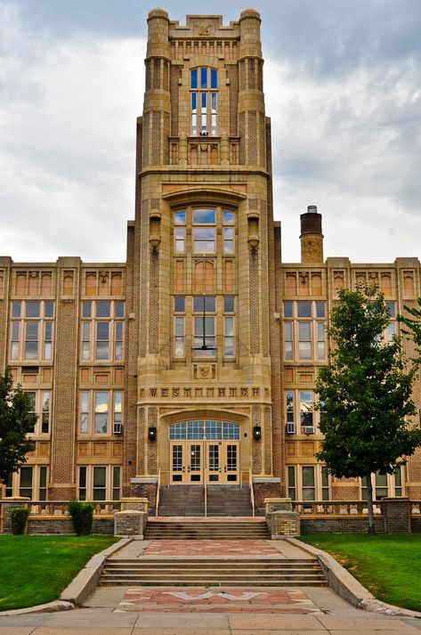 Classic School Building, City School, Fancy School Building, School Building Design Exterior, High School Exterior, Vintage School Building, Art Deco High School Exterior, Public School Aesthetic Building, Japanese High School Architecture