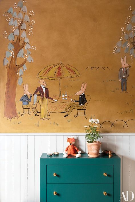 Ludwig Bemelmans inspired mural in a children's room designed by Swedish interior designer Beata Heuman. Beata Heuman, Ludwig Bemelmans, Nursery Mural, London Home, Kids Room Design, Kid Spaces, Childrens Bedrooms, Architectural Digest, Boy's Room