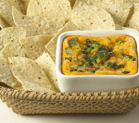 Create the tastiest Hot Cheese Bake, Tostitos® own Cheese Dip Recipe with step-by-step instructions. Make the best Cheese Dip Recipe for any occasion. Lays Recipe, Best Cheese Dip, Pecan Bites, Cheese Dip Recipe, Hot Cheese, Cheese Dip Recipes, Cheese Bake, Snack Dip, Philly Cheesesteak