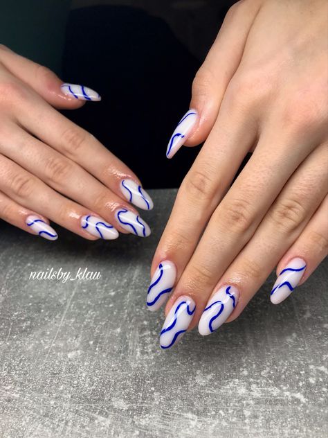 18th Birthday Decorations, Long Nail Designs, Blue Lines, Lines On Nails, Almond Acrylic Nails, Short Acrylic Nails Designs, Birthday Nails, Short Acrylic Nails, Blue Art