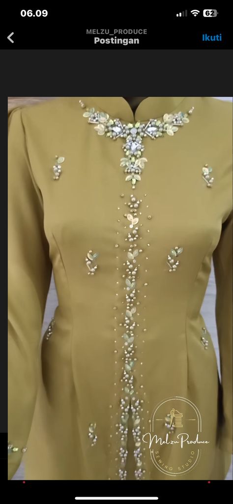 Payet Dada Mutiara Dress, Model Payet Mutiara, Inspirasi Payet Leher, Model Payet Leher, Payet Leher, Pola Payet, Inspirasi Payet, Model Payet, Payet Kebaya