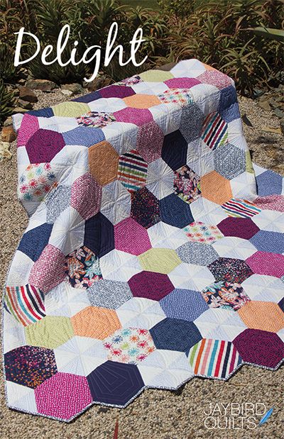 Jaybird Quilts: Hex N More Hexagon Quilt Pattern, Jaybird Quilts, Hexie Quilt, Quilted Blanket, Quilt Modernen, Quilt Square Patterns, Quilt Sewing Patterns, Crazy Patchwork, Jay Bird