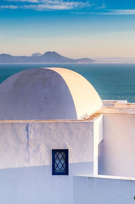 Village next door: Sidi Bou Said, epic inspirational escape for the people of Tunis & #Tunisia. Crystal clear week ahead! pc: Houssem Aoun Dome Architecture, Tunis Tunisia, Sidi Bou Said, Arabian Art, African Travel, Minimal Photography, Seaside Resort, Out Of Africa, Arabic Art