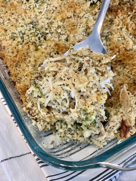 Creamy Poppy Seed Chicken Casserole via @pounddropper Poppyseed Chicken Casserole, Poppyseed Chicken, Recipe With Rice, Poppy Seed Chicken Casserole, Pound Dropper, Poppy Seed Chicken, Creamy Chicken Casserole, Chicken Casserole Recipe, Chicken Recipes Casserole