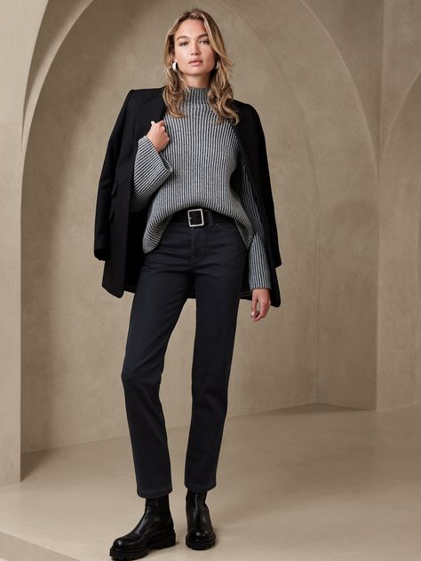 Black Jeans Outfit Winter, Straight Jeans Outfit, Jeans Outfit For Work, Polished Casual, Jeans Outfit Winter, Jeans Outfit Women, Quoi Porter, Black Jeans Outfit, Modieuze Outfits