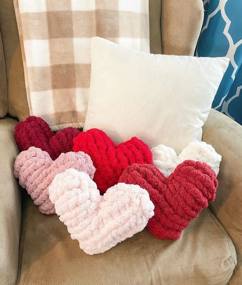 Knit Heart Pillow, Heart Shaped Pillow, Knit Heart, Valentines Blanket, Heart Pillows, Felt Pillow, Valentines Pillows, Knitted Heart, Shaped Pillow