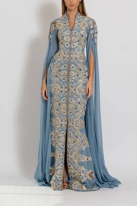 Arab Gowns Evening Dresses, Arabian Kaftan, Farasha Abaya, Dubai Fashion Week, Kaftan Wedding, Moroccan Kaftan Dress, Arab Style, Wedding Bridesmaid Dress, Crystal Work