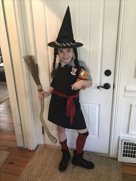 # mildred hubble halloween costume Mildred Hubble Costume, Worst Witch Costume, Bad Witch Costume, Mildred Hubble, Witch Costume Diy, World Book Day Ideas, Worst Witch, Character Dress Up, World Book Day Costumes