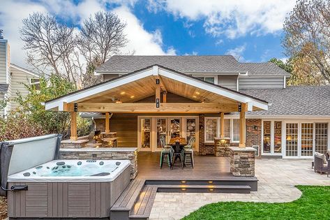 Outdoor Living Portfolio - Elite Landscape & Outdoor Living - Elite Landscape & Outdoor Living Patio Ideas Backyard, Pool Kitchen, Capira, Outdoor Topiary, Covered Patio Design, Outdoor Covered Patio, Pool Backyard, Hot Tub Backyard, Outdoor Patio Designs