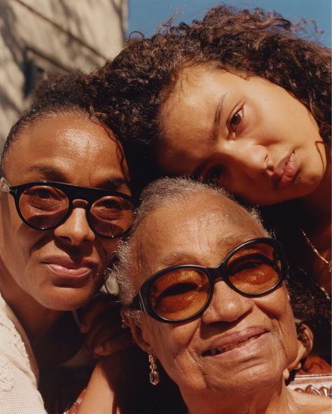 Generations Photography, Sunscreen Ingredients, British Journal Of Photography, Beauty Event, Image Bank, Documentary Photography, Portrait Artist, Ballet Dancers, Black Magic