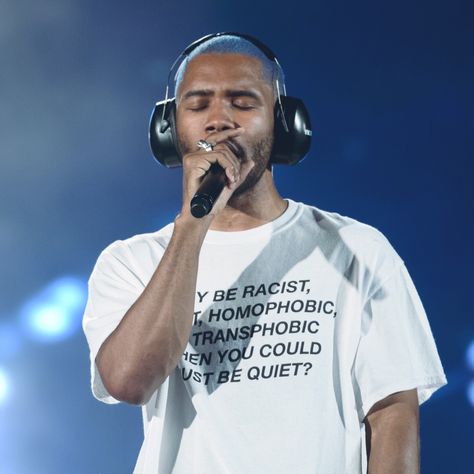 pinterest // @reflxctor festival "panorama" frank ocean #frankocean Frank Ocean Concert, Ocean Pictures, Frank Ocean, Blue Aesthetic, Blue Ocean, Rappers, Music Artists, Rap, Musician