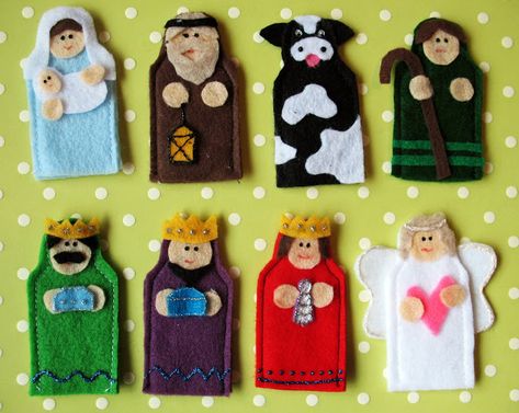 Nativity Finger Puppets, Felt Nativity, Nativity Figures, Christ Centered Christmas, Felt Finger Puppets, Nativity Crafts, Bible Crafts, Finger Puppets, Christmas Nativity