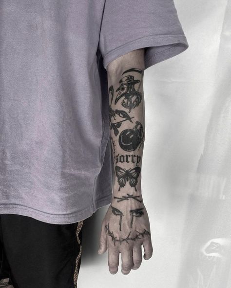 Traditional Wrist Tattoos For Guys, Black Work Sleeve Tattoo, Traditional Sleeve Tattoo, Clever Tattoos, Wrist Tattoos For Guys, Forearm Sleeve Tattoos, Angel Tattoo Designs, Arm Band Tattoo, Small Tattoos For Guys