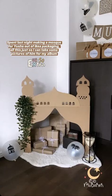 Ramadan Corner For Kids, Islamic Diy Home Decor, Ramadan Fireplace Decor, Ramadan Decorations Ideas Outdoor, Ramadan Kids Crafts, Ramadan Decor Ideas, Diy Ramadan Decor, Eid Decoration Ideas Diy, Ramadan Decorations Diy Easy