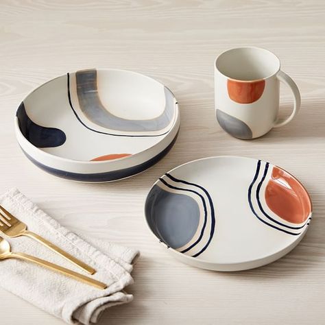 Plate Sets Modern, Ceramic Painting Plates, Ceramic Painting Ideas Bowls, Pottery Painting Ideas Bowls, Ceramic Bowl Painting Ideas, Easy Pottery Painting Ideas, Bowl Painting Ideas, Neutral Dinnerware, Pottery Painting Ideas Easy