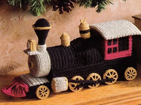 Train Pattern, Future Retro, Locomotive Train, Crochet Car, Confection Au Crochet, Vintage Crochet Pattern, Crochet Vintage, Christmas Train, Crochet World