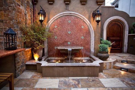 Tuscan Homes, Mediterranean Patio, Mediterranean Mansion, Homes Decor, Mediterranean Architecture, Tuscan Design, Mediterranean Style Homes, Mediterranean Home Decor, Tuscan House