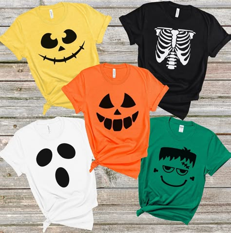 Medical Office Halloween Costume Group, Couples Costumes Funny, Group Halloween Shirts, Orange Halloween Shirts, Halloween Tshirt Ideas, Halloween Shirts For Toddlers, Diy Halloween Shirts, Office Halloween Costumes, Cricut Gifts