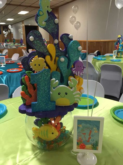 Under The Sea Birthday Centerpiece Ideas, Oneder The Sea 1st Birthday Centerpiece, Nemo Centerpieces Ideas, Under The Sea Birthday Party Boy, Under The Sea Centerpiece Ideas, Birthday Party For Boys, Sea Birthday Party Ideas, Dory Birthday Party, Under The Sea Birthday Party