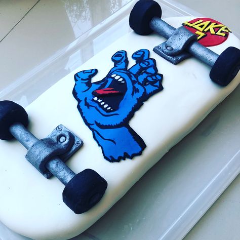 Skateboarding Birthday Cakes, Skater First Birthday, Skateboard Cake Ideas, Skateboard Party Theme, Skateboard Birthday Cake, Skateboard Cake, Skateboard Birthday Party, Red Velvet Birthday Cake, Santa Cruz Screaming Hand