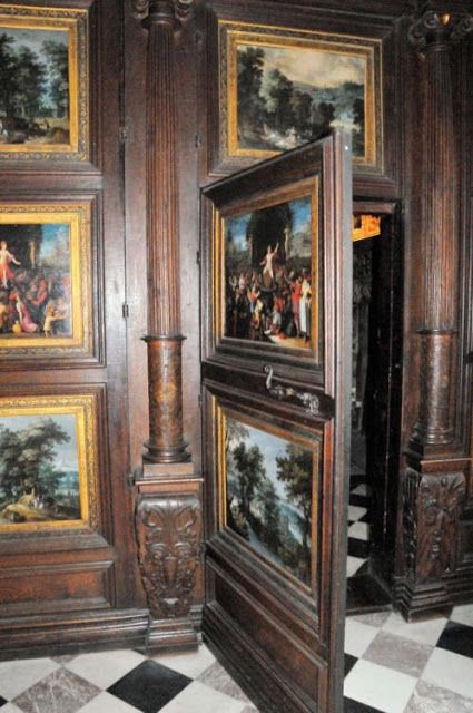 Rosenborg Castle, Secret Passages, Secret Passageways, Hidden Spaces, Secret Room, Wooden Room, Hidden Rooms, Secret Door, Hidden Places