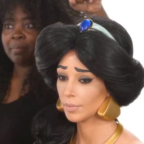 Kim Kimble on Instagram: “I had so much fun transforming @kimkardashian into Princess Jasmine. 👸 😂😆 . . . 🎥:@kylie.kendolls” Kim Kardashian Princess Jasmine, Jasmin Hairstyle Princess, Jasmine Makeup Look, Princess Jasmine Eye Makeup, Kim Kardashian Makeup By Ariel, Princess Jasmine, Photo Makeup, Costume Makeup, Kim Kardashian