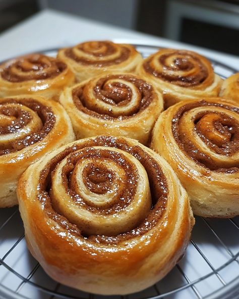 Banana Bread Cinnamon Rolls, Banana Bread Cinnamon, Bread Cinnamon Rolls, Bread Cinnamon, Banana Roll, Cinnamon Roll Recipe Homemade, Active Dry Yeast, Dessert Tea, Ripe Bananas