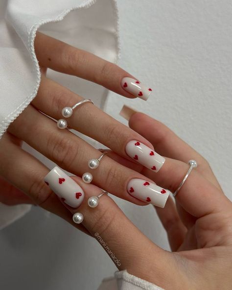 Holiday Acrylic Nails, Multicolored Nails, Wow Nails, Red Nail, Manicure Y Pedicure, Heart Nails, Classy Nails, Valentine's Day Nails, Valentines Nails