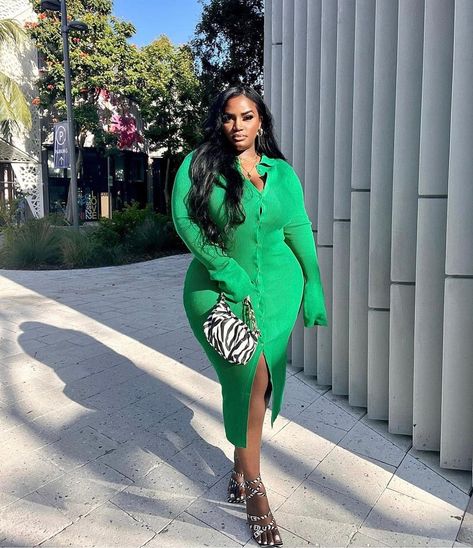 ShopPinkPlastic’s Instagram post: “this shade of green is regal 😍 #pinkplasticbabez @iamchanel_b ⠀ - tap photo to shop ✨” Kelly Green Sweater, Vivian Dress, Mimi Dress, Green Sweater Dress, Mini Dress Hot, Zebra Dress, Extra Long Sleeves, Miami Fashion, Green Outfit