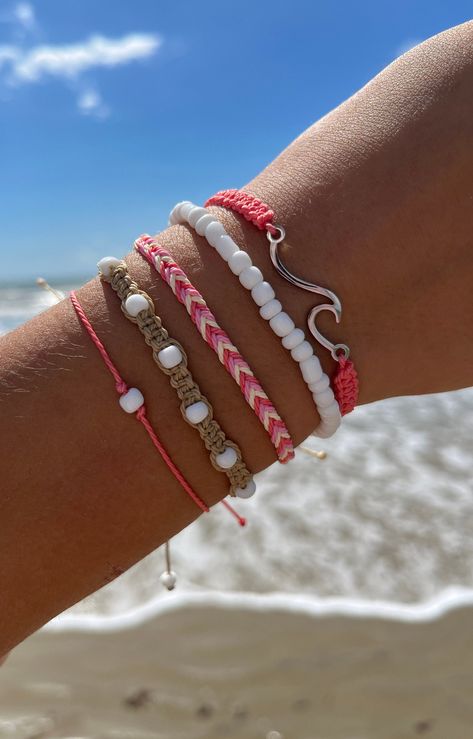 Beachy Bracelets, Diy Bracelets With String, Surf Jewelry, Beachy Jewelry, Preppy Jewelry, Wave Bracelet, Bracelet Craft Diy, Beach Anklets, Diy Bracelets Patterns