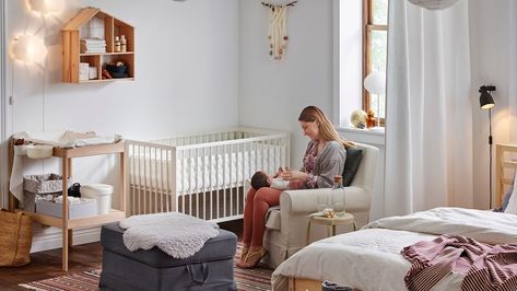 Nursery In Parents Room, Shared Baby Rooms, Cuartos Ideas, Newborn Room, Baby Corner, Ikea Catalog, Parents Room, Deco Studio, Baby Room Inspiration