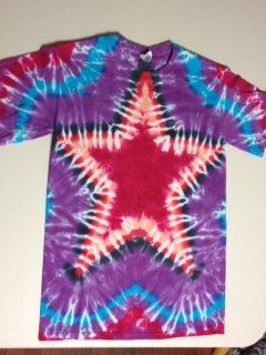 Kids tee red star by Zan Ink Custom Tie Dye of Alaska Star Tye Dye, Star Tie Dye, Star Tie, Tie Dye Party, Tie Dye Diy, Spring Ideas, Tie Dye Shirts, Custom Ties, Kids Items