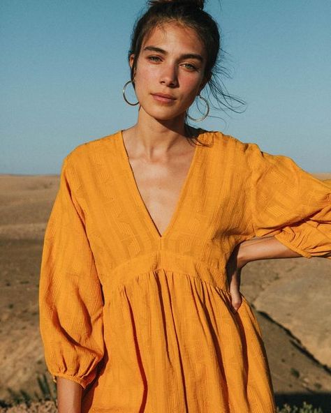 ROVE on Instagram: "Introducing ALMA 🧡 Slow fashion that is good for your soul! Our ALMA Mini and Midi Dresses combine elevated sophistication with a comfortable fit and super soft, gorgeous textured cotton. The slip-on-and-go style was designed to be worn from day to night - a perfect versatile addition to your 'simple life' capsule wardrobe. Sophisty-comfy is what we call it at ROVE and we are obsessed! Our ALMA dresses come in 4 gorgeous warm colours that feel like home: marigold, soft Cotton Kurties, Slow Fashion Clothes, South Africa Fashion, Girls Cotton Dresses, Clothes Embroidery Diy, Simple Summer Dresses, Warm Colours, Dark Autumn, Feel Like Home