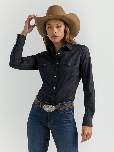 Wrangler® Long Sleeve One Point Front and Back Yokes Solid Top | Women's TOPS | Wrangler® Woman Wardrobe, Outfit Inspiration Women, Latina Fashion Outfits, Rodeo Shirts, Rodeo Outfits, Wrangler Shirts, Latina Fashion, Americana Fashion, One Piece Outfit