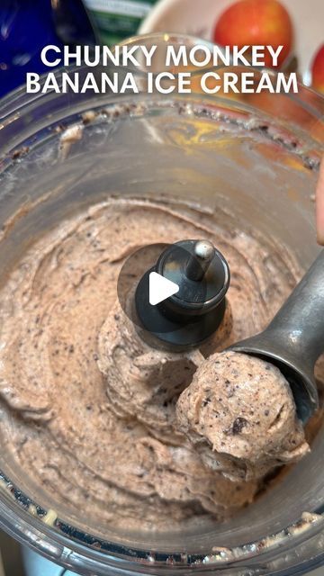 What To Do With Frozen Bananas, Banana Ice Cream Healthy, Frozen Banana Recipes, Banana Ice Cream Recipe, Healthy Chocolate Banana, Monkey Banana, Vegan Ice Cream Recipe, Banana Nice Cream, Ninja Recipes