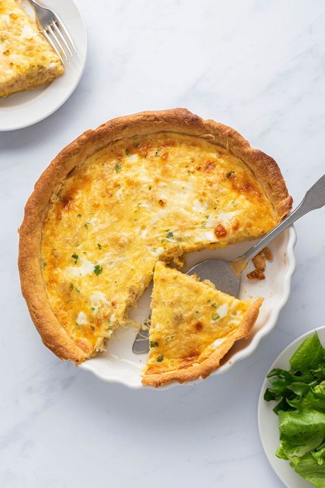 How to Make Crab Quiche With Cheese Canned Crab Recipes, Lump Crab Meat Recipes, Swiss Cheese Recipes, Crab Quiche, Au Gratin Recipes, Hot Crab Dip, Crab Meat Recipes, Crab Dishes, Crab Recipes