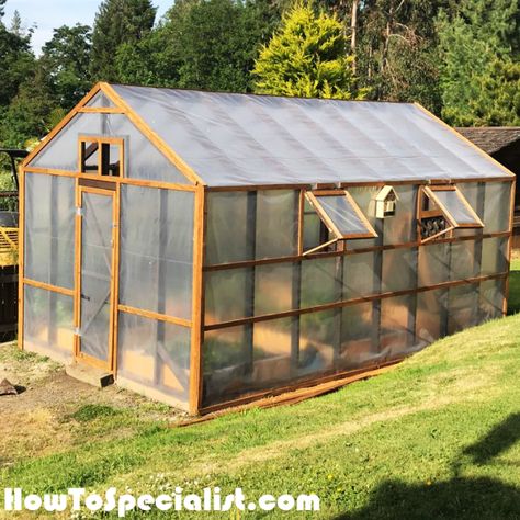 Greenhouse Diy, Diy Garden Landscaping, Diy Greenhouse Plans, How To Build Steps, Large Greenhouse, Build A Greenhouse, Home Greenhouse, Wooden Greenhouses, Backyard Greenhouse