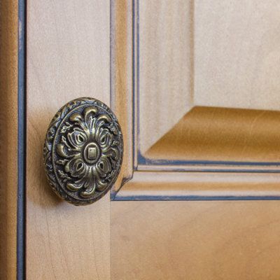 Oval Cabinet, Unique Knobs, Brass Cabinet Knob, Old Room, Kitchen Drawers, Natural Wood Finish, Updating House, Antique Pewter, Notting Hill