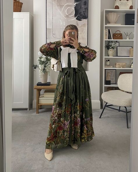 Lydia Millen, Home Updates, Autumn Style, Petite Outfits, Karen Millen, Long Sleeve Maxi Dress, Floral Maxi Dress, My Home, Spring Outfits